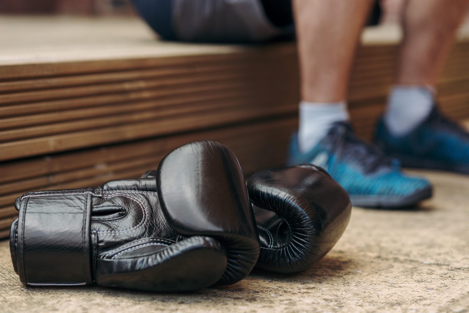 Professionele essentiële vechtsport artikelen en boksspullen uitgestald bij Rumble Store Holland